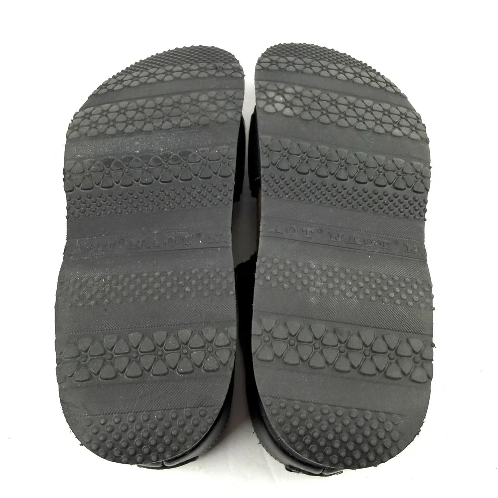Naot sandals 38